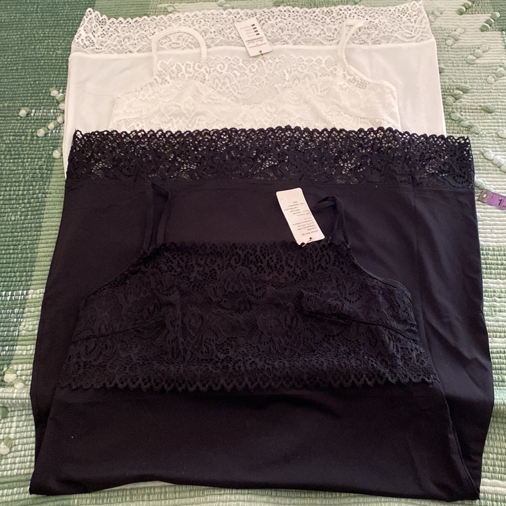 🏷️🌟CLOSET CLOSEOUT 👋 NWT Sleep Dress/ Under Dress Slip (set of 2)